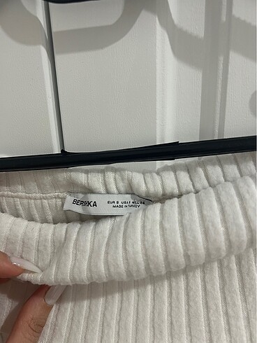 s Beden bershka açık omuzlu fitilli kazak