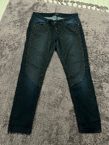 Desenli Model Kot Pantolon