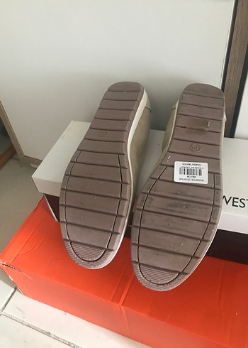 39 Beden Bej Süet Kadın Babet