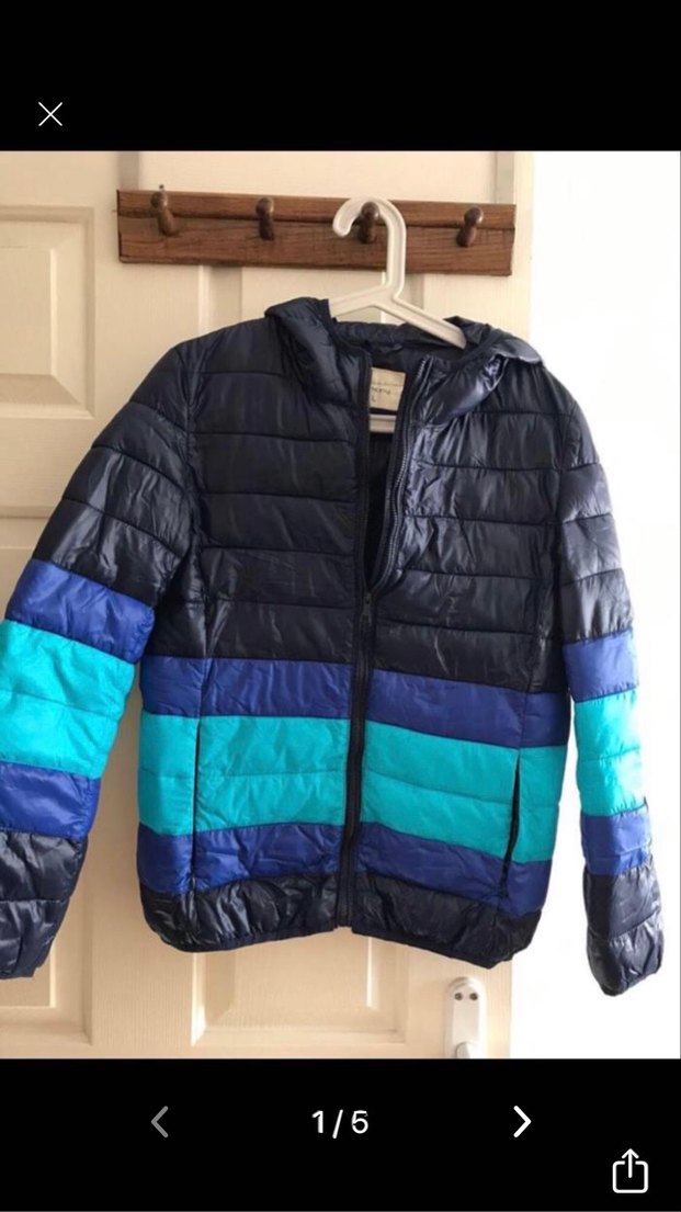 Erkek Çocuk Lacivert Renkli Kapüşonlu Mont - Görsel 2