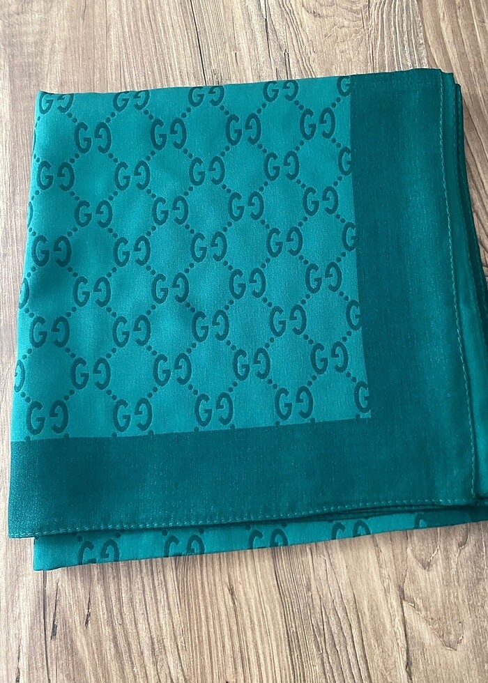 G desen eşarp - Görsel 3