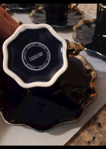 American Vintage Siyah ve Altın Detaylı Kahve Fincan Takımı
