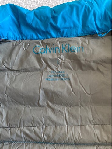 Calvin Klein Calvin Klein orijinal Mavi kaz tüyü kadın Mont