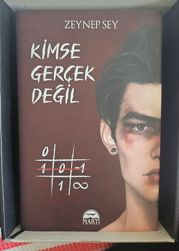 Beden Renk kimse gerçek değil Zeynep sey