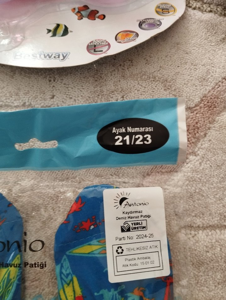 Mavi Erkek Çocuk Şapka ve Aksesuar Seti - Görsel 4