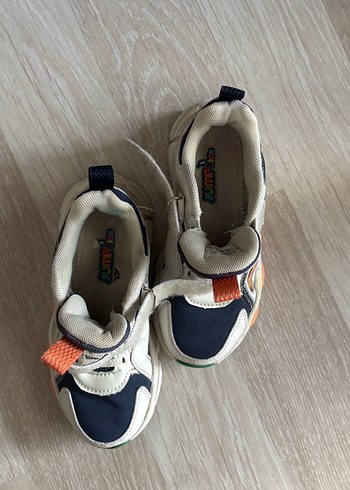 29 Beden Erkek Çocuk Spor Ayakkabısı jump