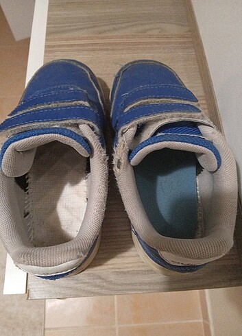 26 Beden Adidas ayakkabı