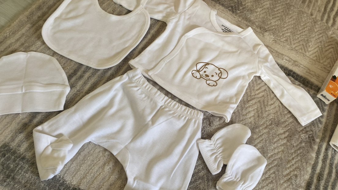 Hastane çıkışı 
Bebek Erkek Beyaz Pamuklu 5'li Takım - Görsel 2