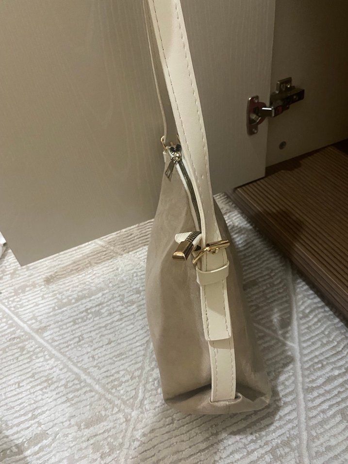 Bej Süet Kadın Omuz Çantası - Görsel 3