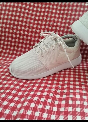 37,5 Beden 37,5 no Nike spor ayakkabı