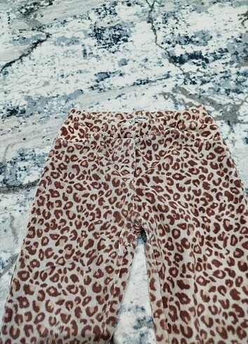 LC Waikiki Leopar desenli kadife tayt pantolon