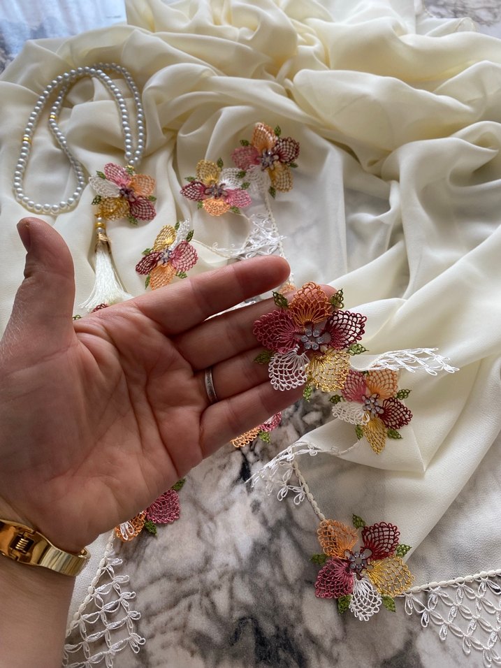 İğne oyası namaz örtüsü - Görsel 3