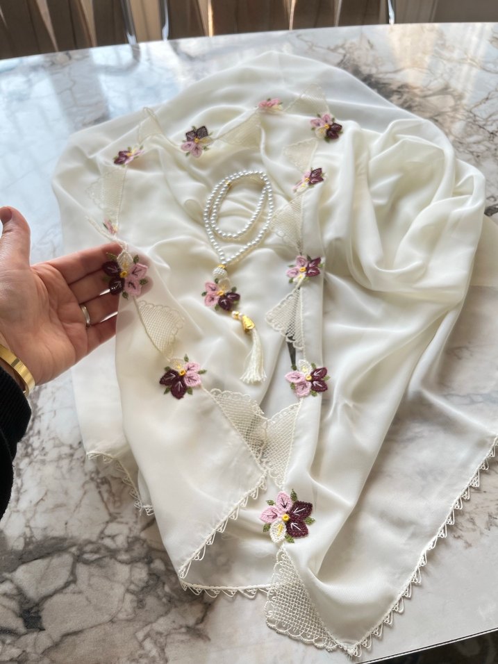 İğne oyası mevlüt örtüsü tespih hediye - Görsel 4