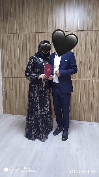 Tesettür gold detaylı siyah elbise