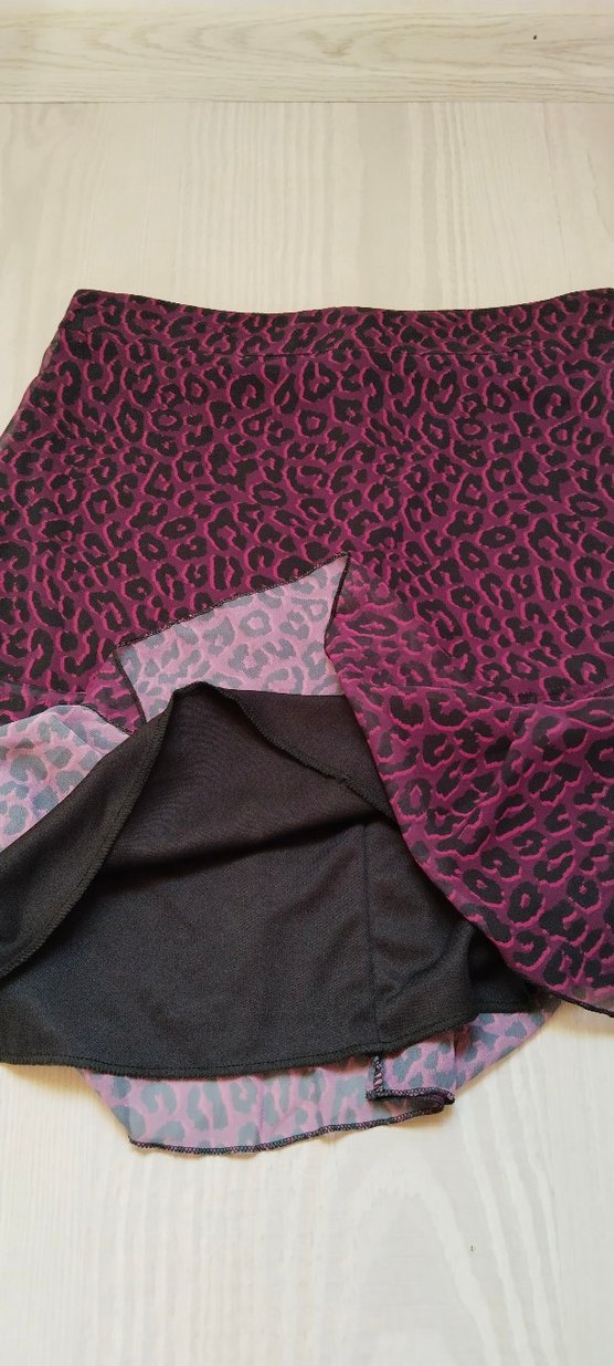 Mor Yılan Desenli Midi Mini Etek - Görsel 3