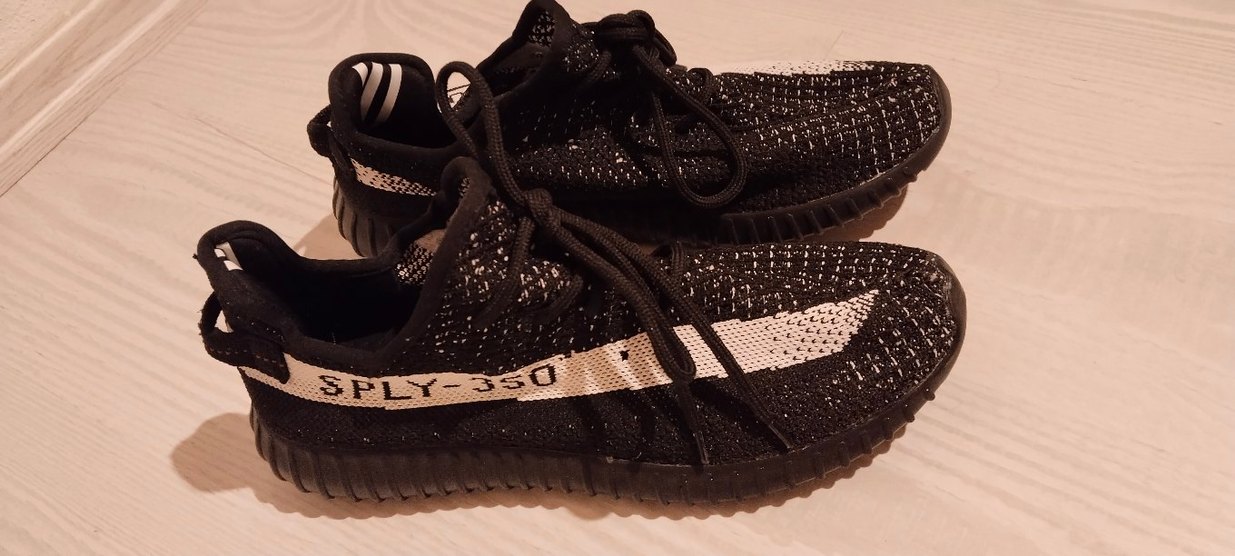 Adidas Erkek Siyah beyaz desenli Spor Ayakkabı 45 numara - Görsel 2