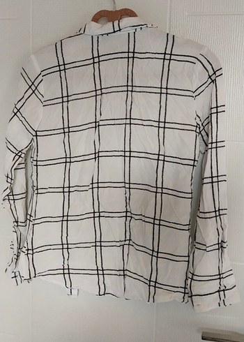 Düğmeli Beyaz Gri Kareli Gömlek - Görsel 2