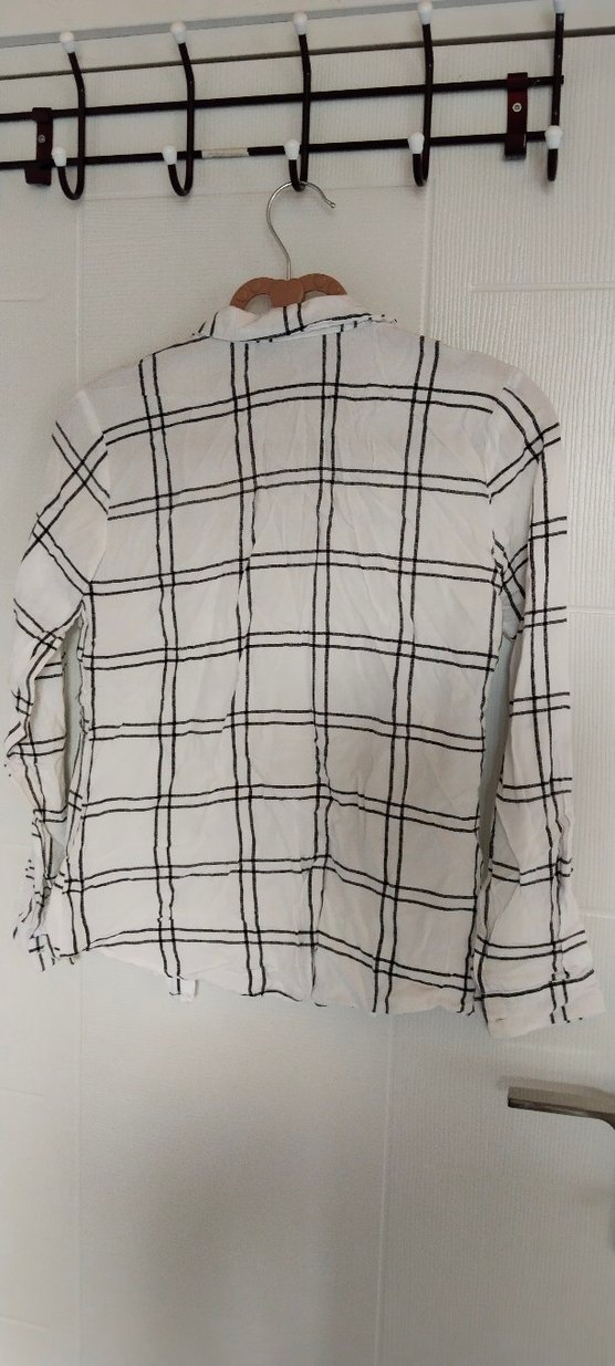 Düğmeli Beyaz Gri Kareli  Gömlek - Görsel 2