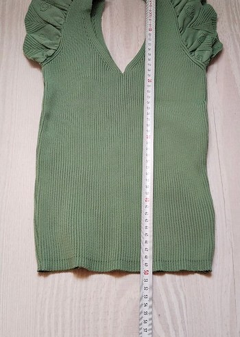 Yeşil V Yaka Kolsuz Mini Triko Bluz - Görsel 2