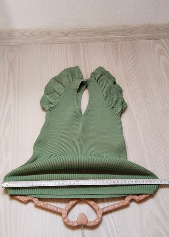 Yeşil V Yaka Kolsuz Mini Triko Bluz - Görsel 4