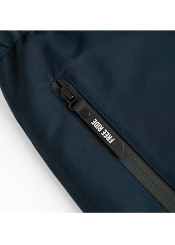 Erkek Çocuk Koyu Mavi Askılı Kemerli Tulum - Görsel 2