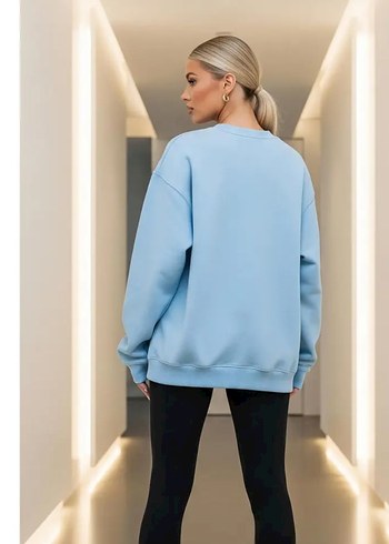 l Beden 3 iplik. şardonlu bayan sweatshirt 0.etiketli ürün