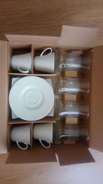 Kütahya Porselen 8 kişilik iki takım bardak set
