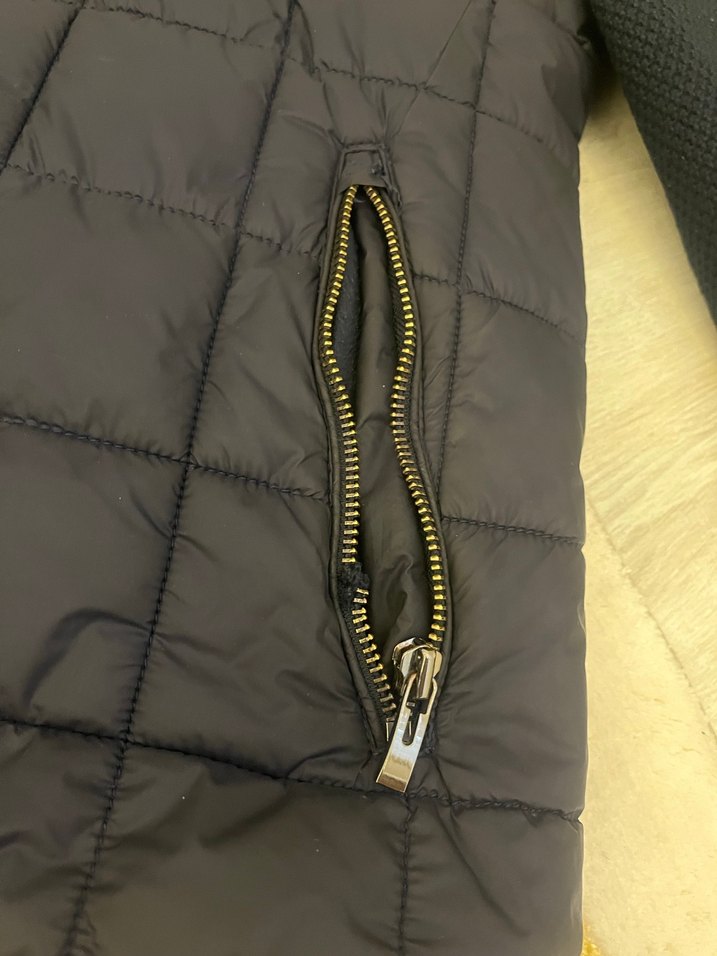 Dik Yaka Siyah Kapüşonlu Erkek Mont - Görsel 5