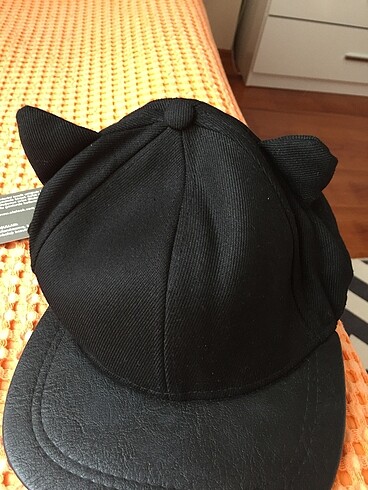 Deri detaylı konvas şapka