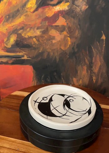 Baskılı Beyaz Tabak - Counterculture - Görsel 2