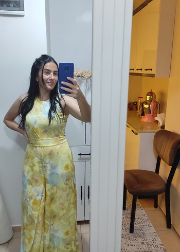 Sarı Transparan Kolsuz Midi Tulum