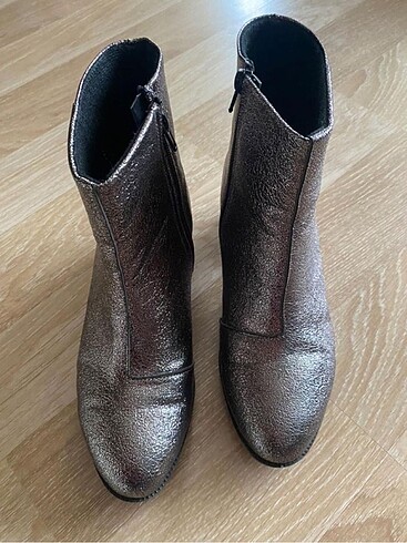 Deichmann silver bot