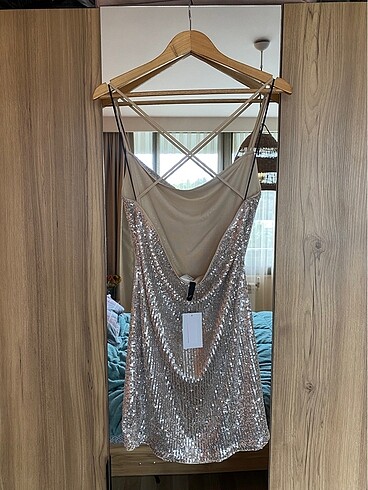 H&M Satıldı H&M payetli parti yılbaşı elbise ETİKETLİ
