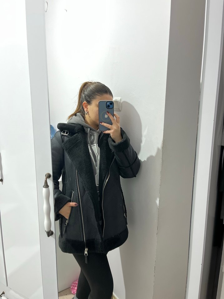 Siyah stradivarius mont - Görsel 2