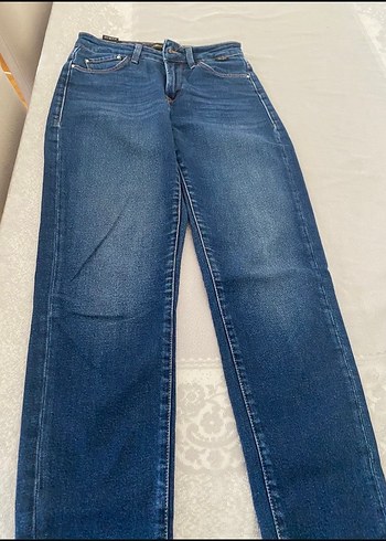Mavi Jeans s