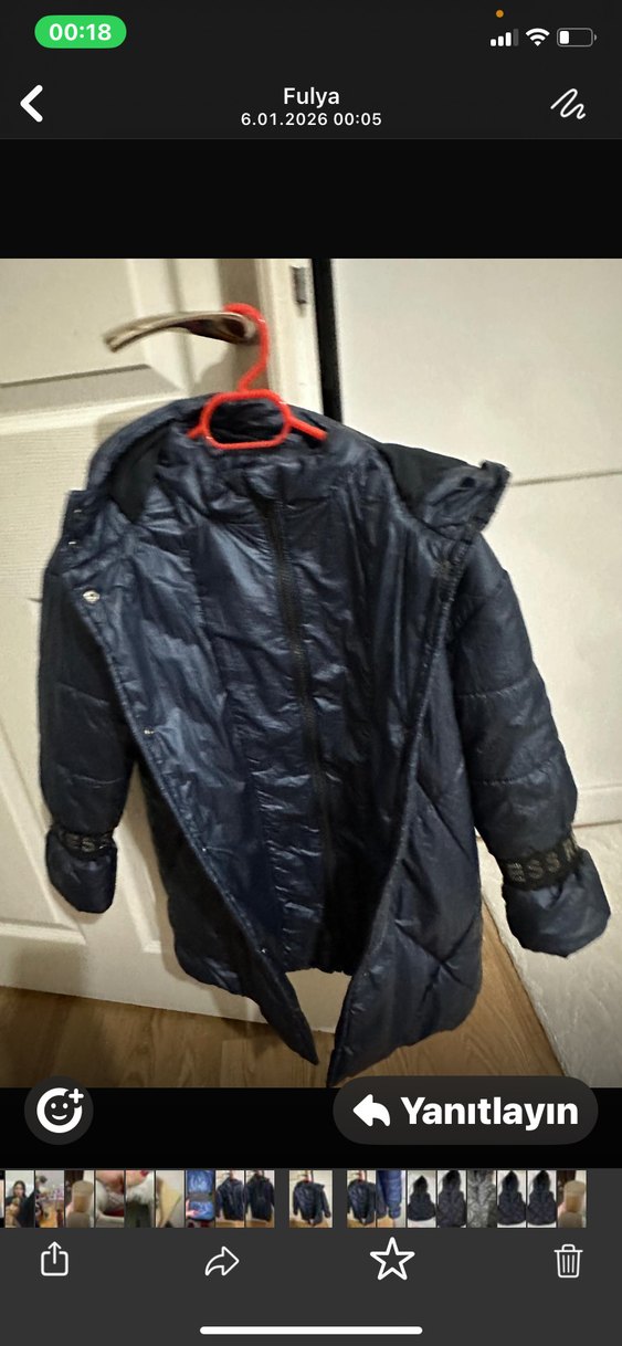 Kız Çocuk Lacivert Midi Kaban, Düğmeli, Sokak Stili - Görsel 3