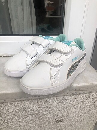 Puma marka kız çocuk spor ayakkabısı?