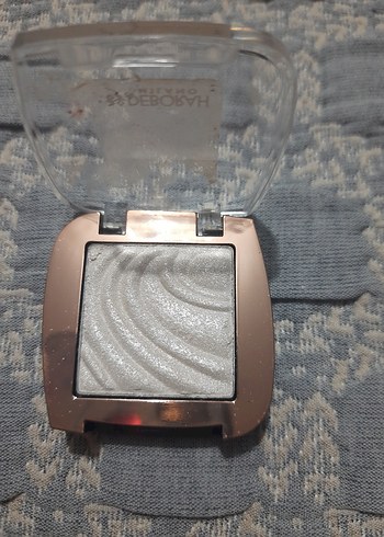  Beden Renk Bej Tonlarda Wet n Wild Far Paleti ve Makyaj Seti