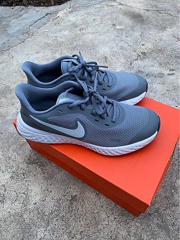 Nike Nike revolution 5