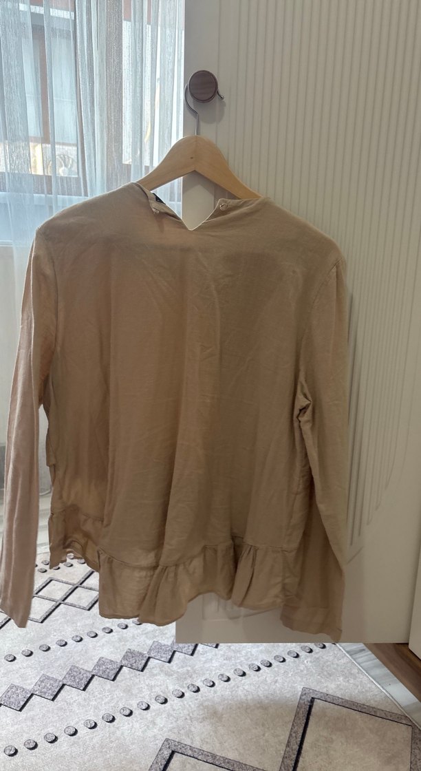 Bej Kadın Keten Bluz, Fırfırlı, Uzun Kollu - Görsel 2