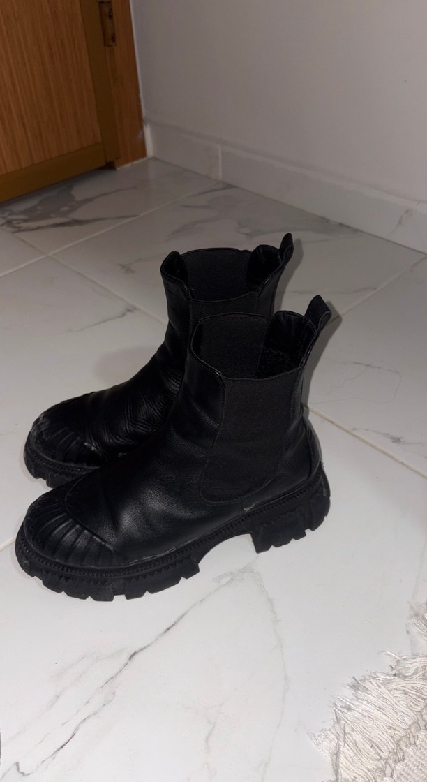 Elle kadın bot - Görsel 2