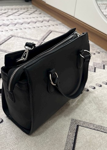 Siyah Stradıvarıus çanta - Görsel 3