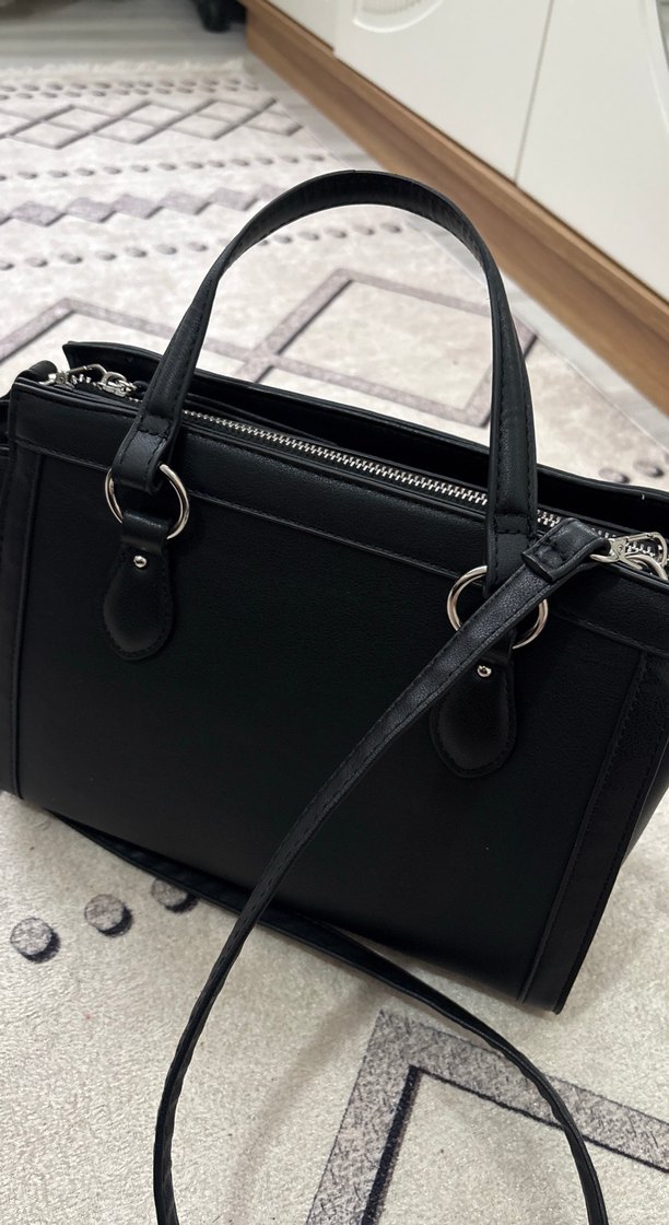 Siyah Stradıvarıus çanta - Görsel 2
