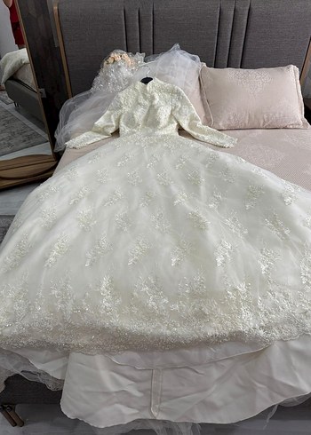 Uzun Kollu Straplez Vintage Prenses Gelinlik