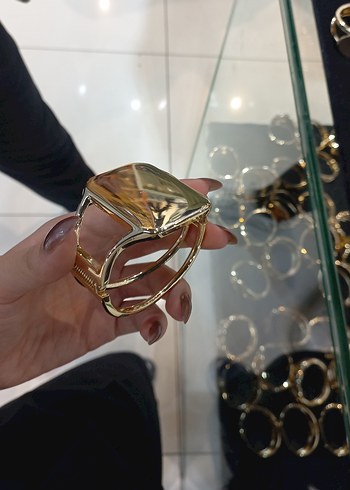 Diğer Parlak Altın Renk Kadın Bilekli zara kadın kelepçe gold bileklik