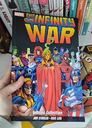 Orjinal Marvel Infinity War çizgi roman 