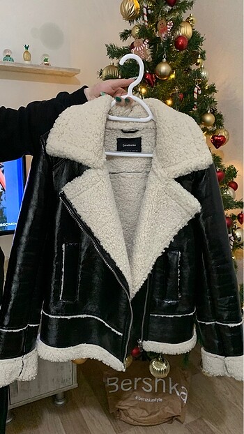 Stradivarius kürklü ceket