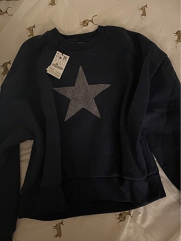 Stradivarius Yıldız Sweatshirt
