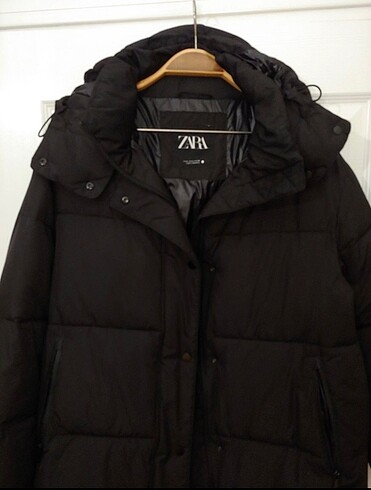 Zara Zara Mont