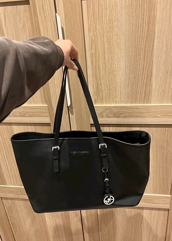 Beden Michael Kors Çantası